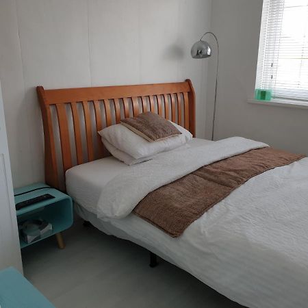 Tropical Garden Oasis Rooms Бирмингам Екстериор снимка